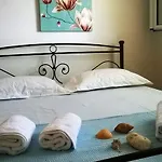 Vintage House * איה אפימיה
