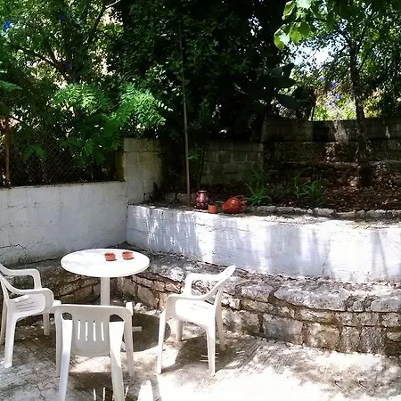 بيت للعطل Vintage House